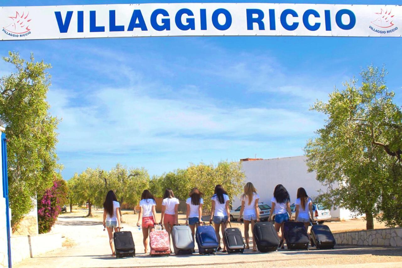 Apartments Villaggio Riccio Mattinata Eksteriør billede